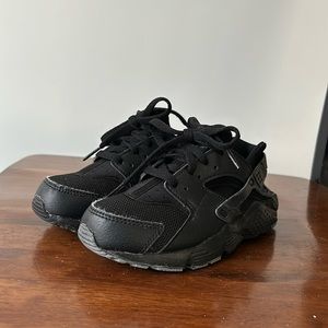 Kid’s Nike Huaraches